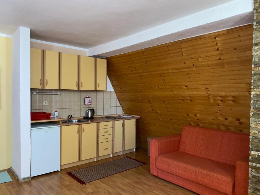Apartmani Marija Яхорина Екстер'єр фото