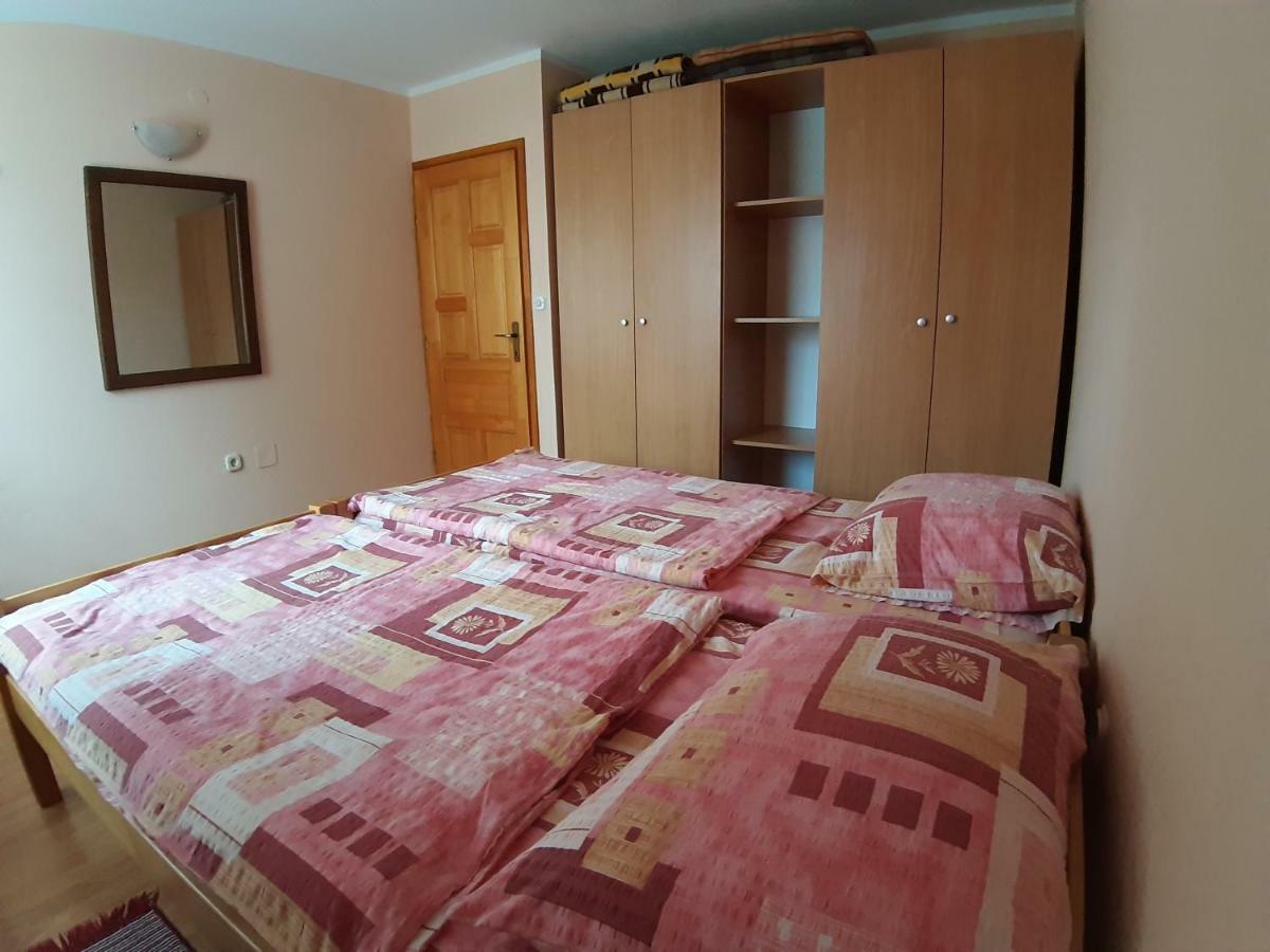 Apartmani Marija Яхорина Екстер'єр фото